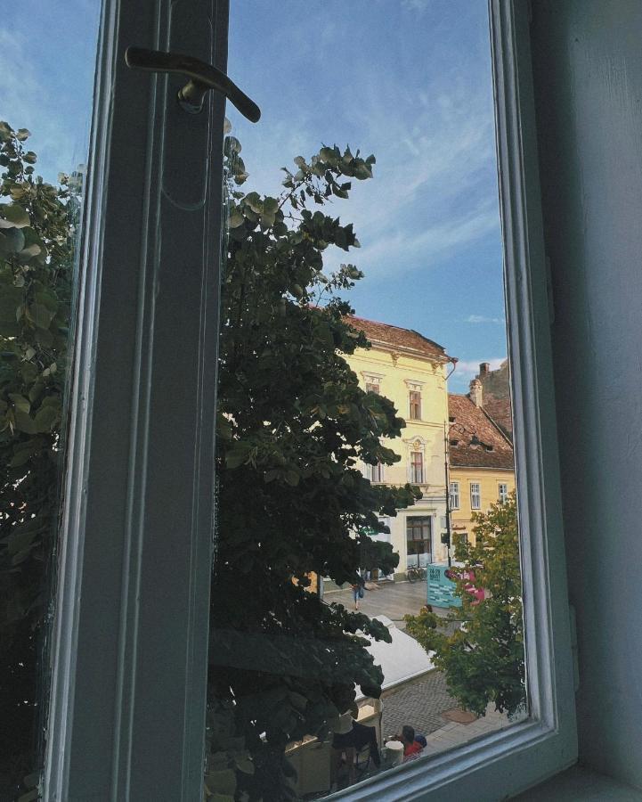 Luxuroom Сибиу Экстерьер фото