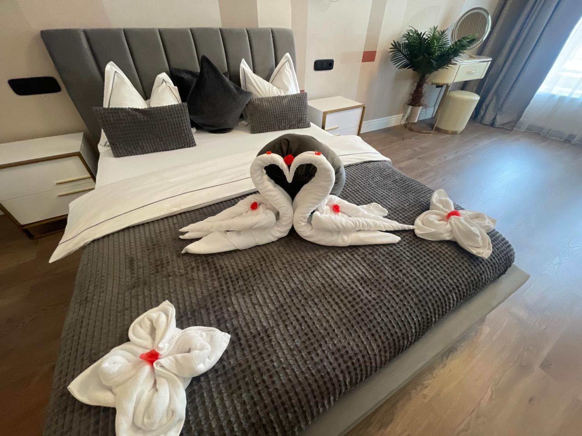 Luxuroom Сибиу Экстерьер фото
